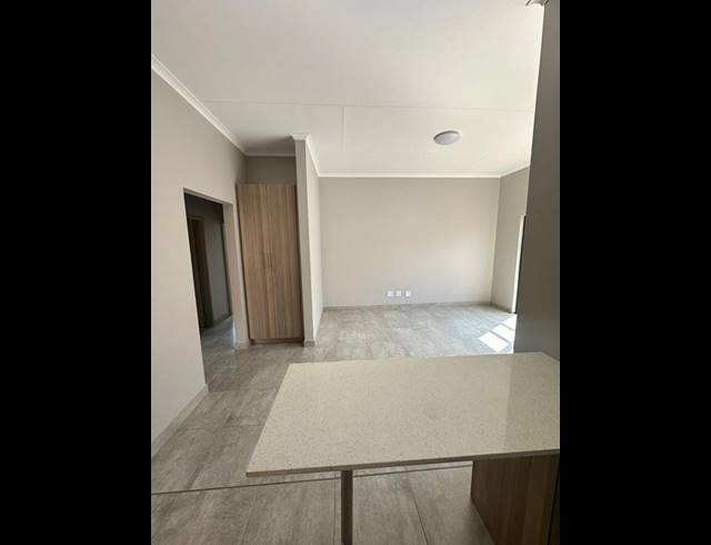 3 BEDROOM TOWNHOUSE FOR SALE IN WITBANK CENTRAL